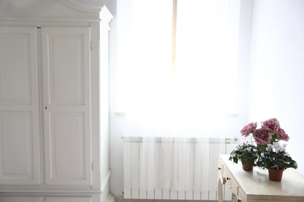 La Maison De Tommy Panzió Pisa Kültér fotó